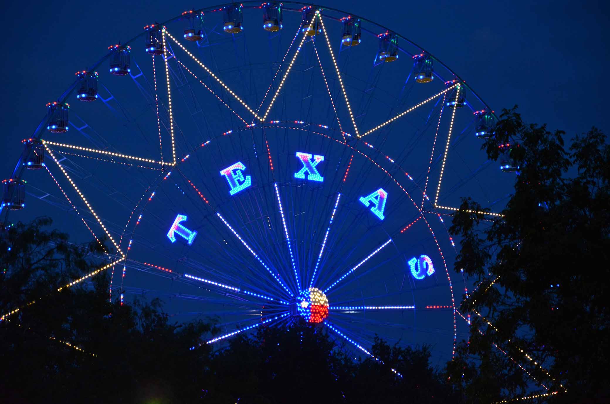 Image of where to eat in Dallas - the Texas State Fair has tons of treats you should check out.