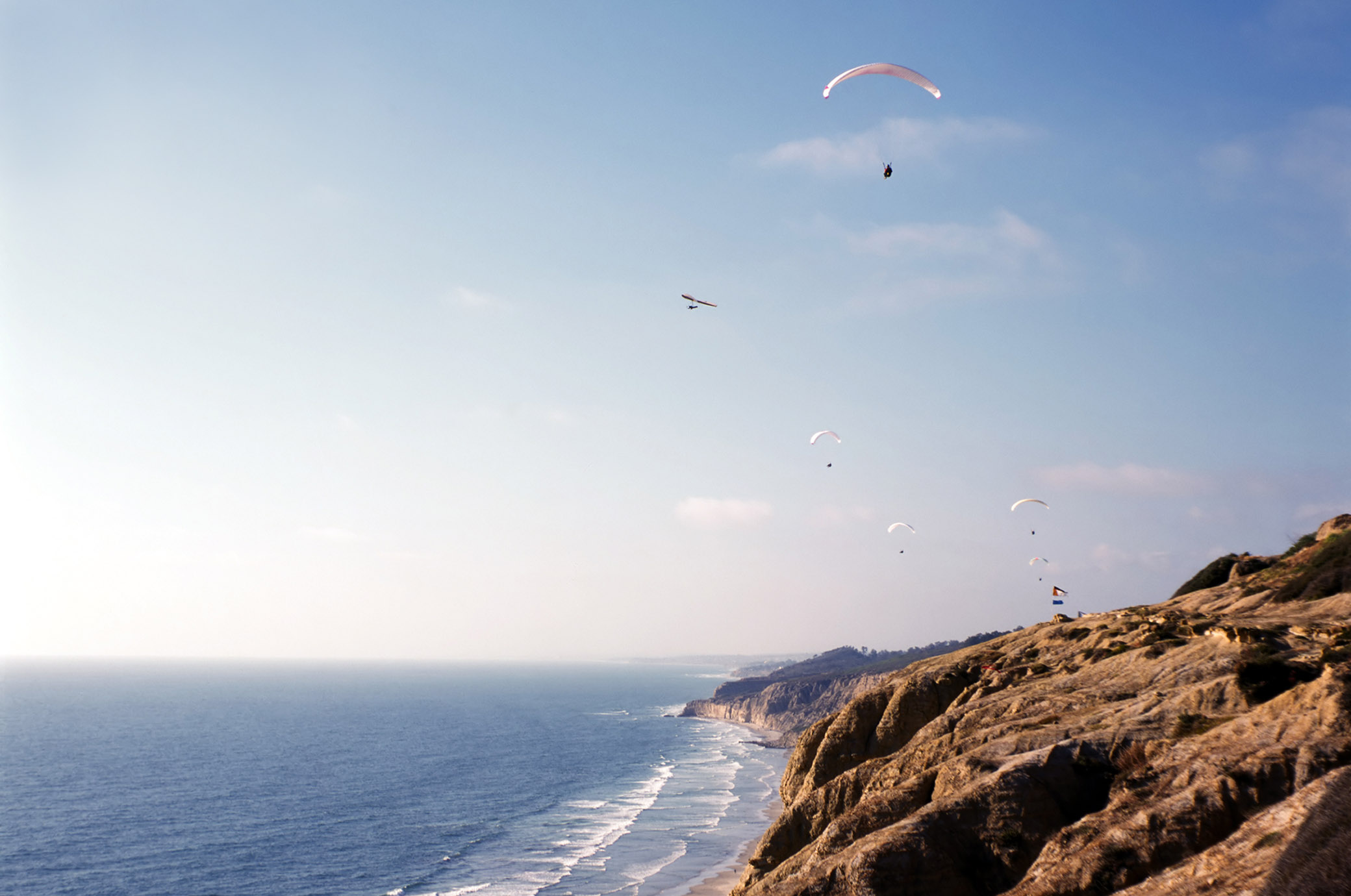 Shoreline Apartments: Coastal Living With Panoramic Ocean Views In San Diego
