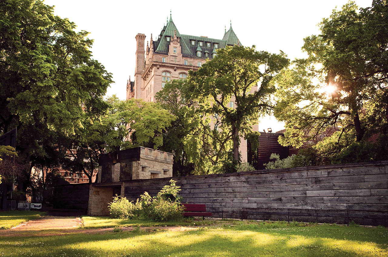 Extérieur du Fort Garry Hotel Spa and Conference Centre, Californie