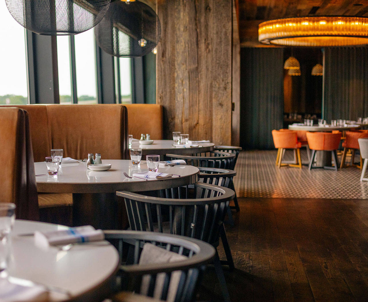 salle à manger au radisson
