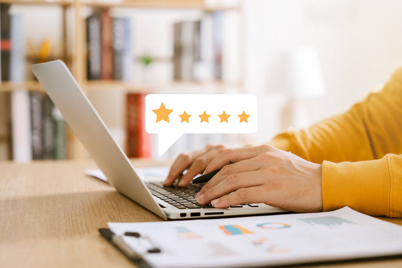 Customer Satisfaction Survey concept, 5-star satisfaction, service experience rating online application, customer evaluation product service quality, satisfaction feedback review, good quality most.