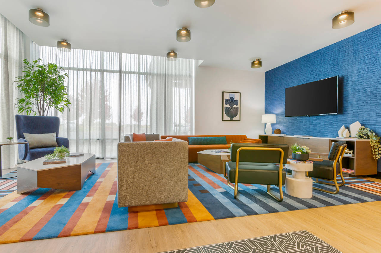 Lounge in the Lobby | Cambria, Spokane WA Hotels