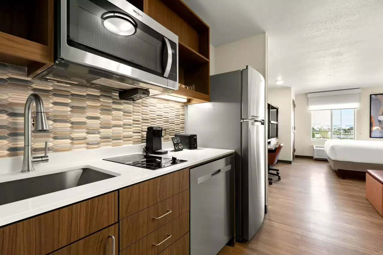 everhome kitchen