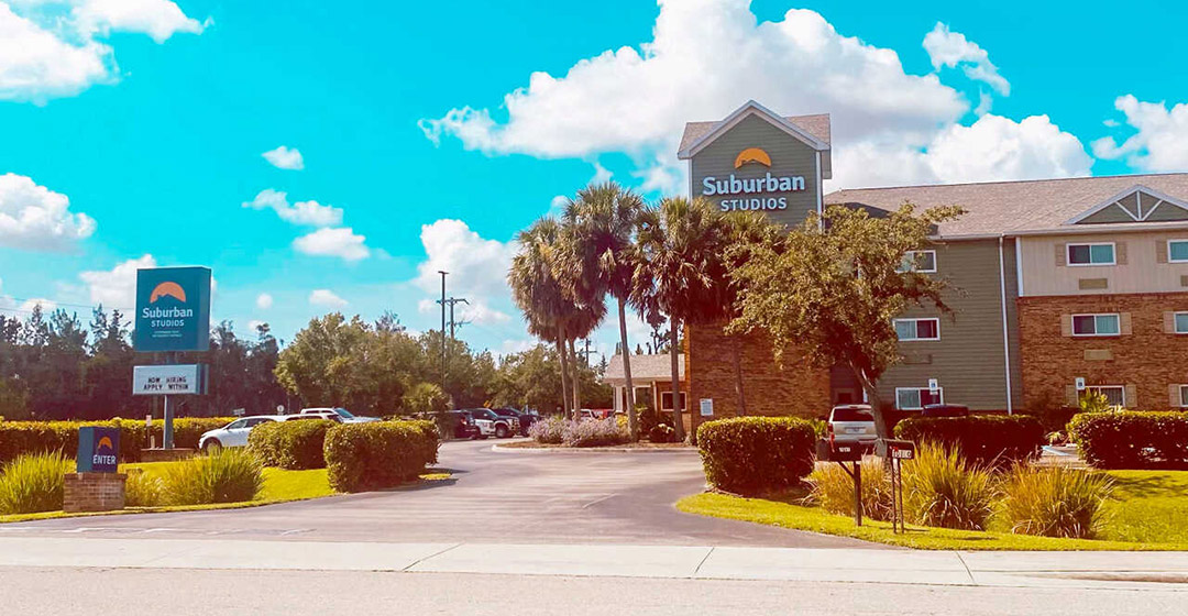 Suburban Studios Fort Myers Cape Coral exterior