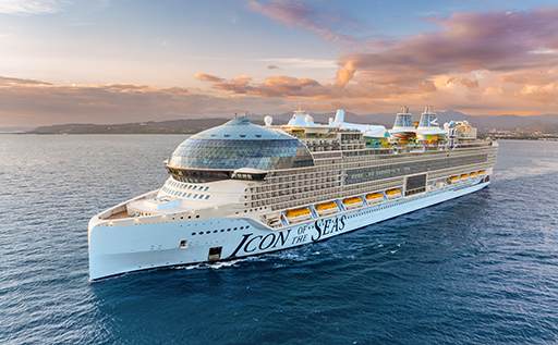 icon of the seas cruise ship leaving port