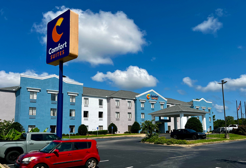 Hotel exterior | Comfort Suites, Gadsden AL Hotels