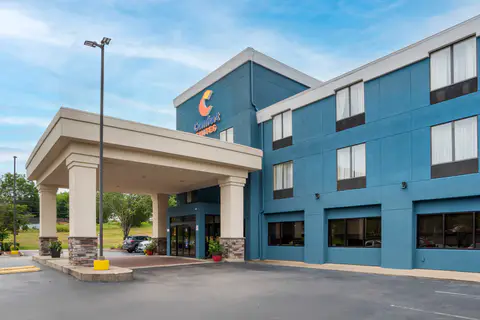 Hotel exterior | Comfort Suites, Fultondale AL Hotels