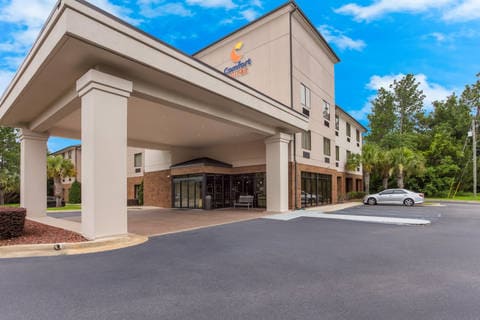 Hotel exterior | Comfort Suites, Saraland AL Hotels