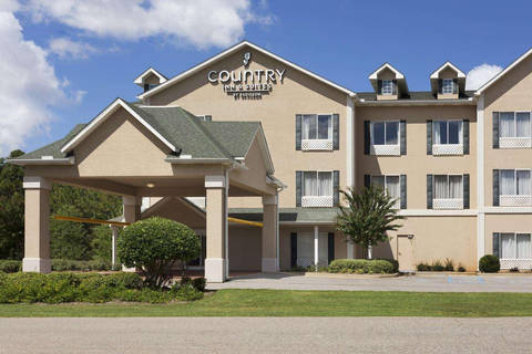 Hotel Exterior | Country, Saraland AL Hotels