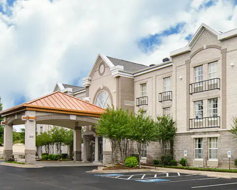 Quality Inn hotel in Little Rock, AR | Quality Inn, Little-rock AR Hotels