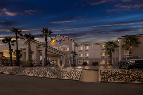 Twilight | Comfort Inn, Tucson AZ Hotels