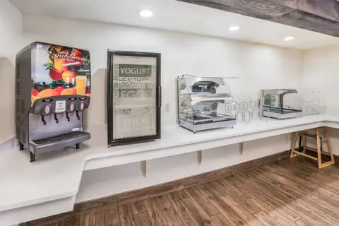 Breakfast area | Clarion, Page AZ Hotels