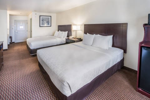 Guest room with double bed(s) | Clarion, Page AZ Hotels