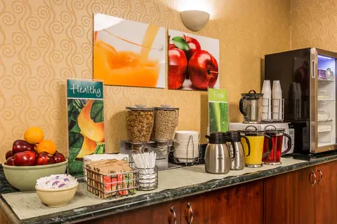Breakfast area | Quality Inn, Ridgecrest CA Hotels