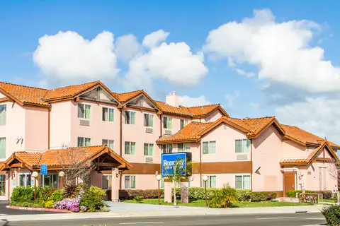 Hotel exterior | Rodeway Inn, Hayward CA Hotels