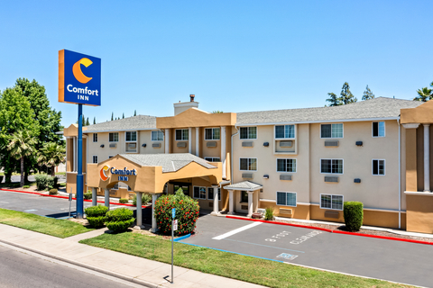 Hotel exterior | Comfort Inn, Modesto CA Hotels