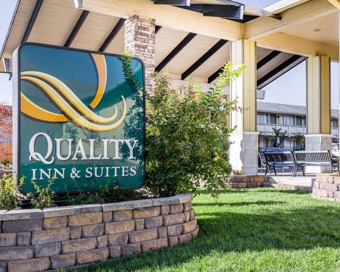 Hotel Cover Photo