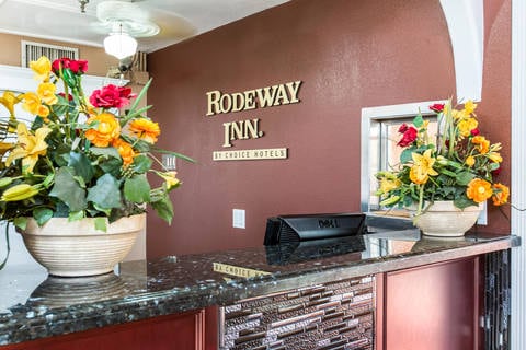 Front desk | Rodeway Inn, Cypress CA Hotels