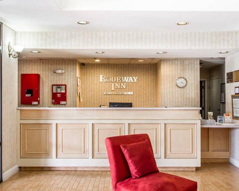 Front desk | Rodeway Inn, Watsonville CA Hotels