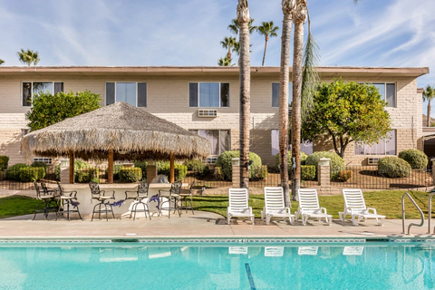 Econo Lodge Lake Elsinore Casino hotel | Econo Lodge, Lake-elsinore CA Hotels