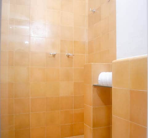 Bathroom | Radisson Individuals, Barranquilla CO-S Hotels