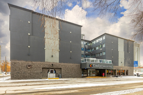 Hotel exterior | Comfort Inn, Edmonton AB Hotels