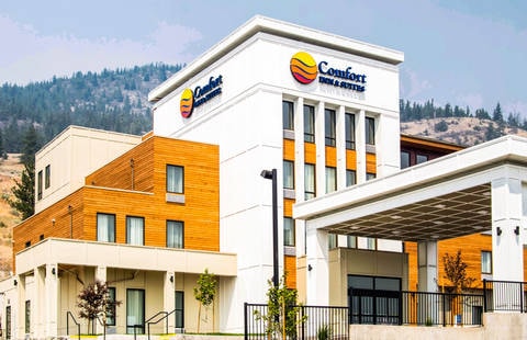 Hotel exterior | Comfort Inn, Merritt BC Hotels