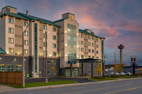 Hotel exterior | Comfort Inn, Niagara-falls ON Hotels