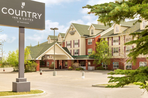 Hotel exterior | Country, Calgary AB Hotels