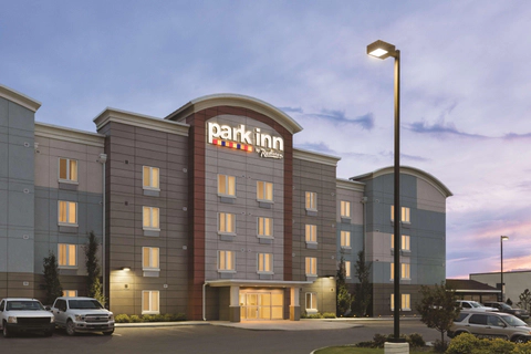 Hotel exterior | Park Inn, Calgary AB Hotels