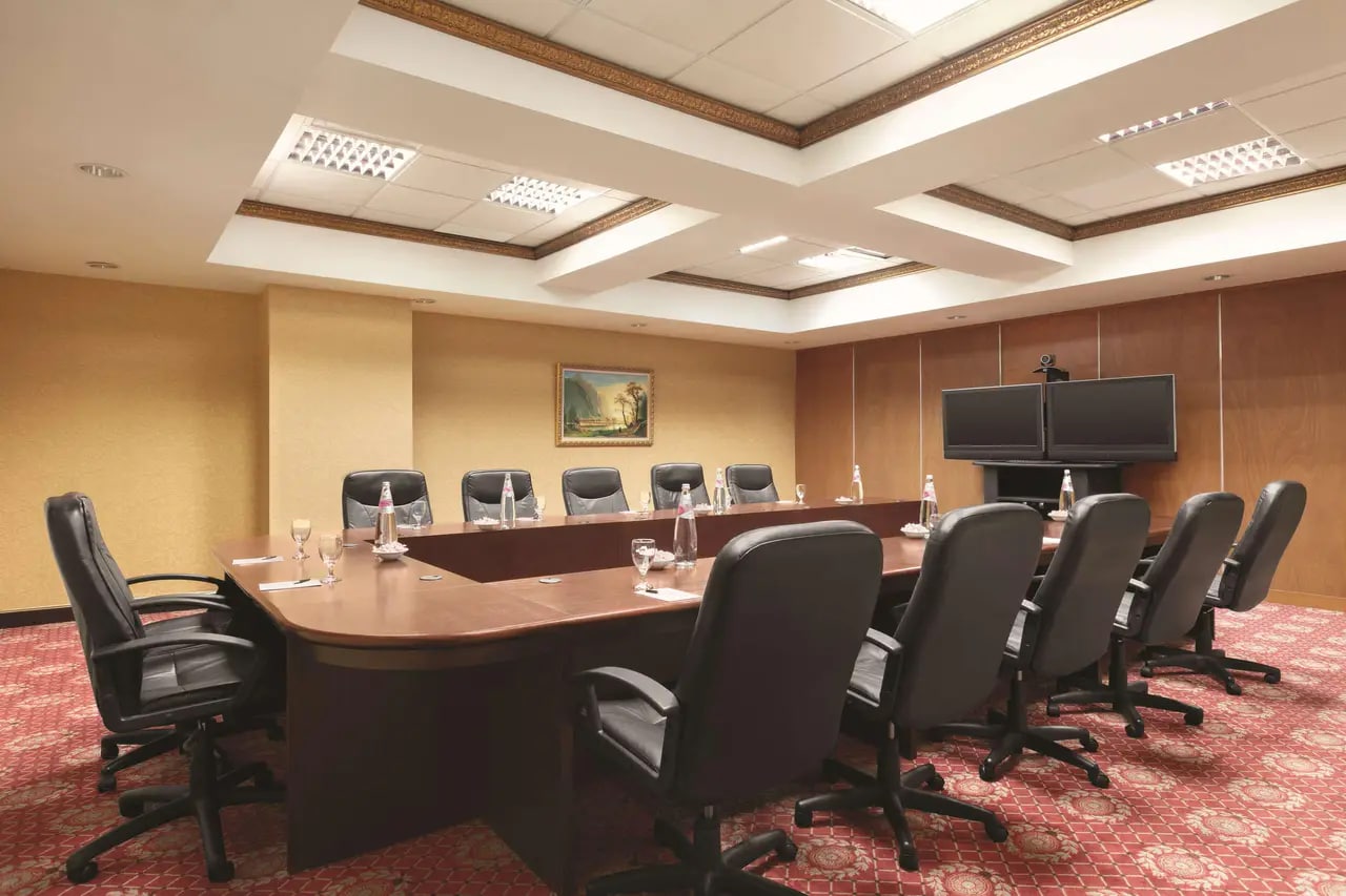 Meeting Room | Radisson, Mississauga ON Hotels