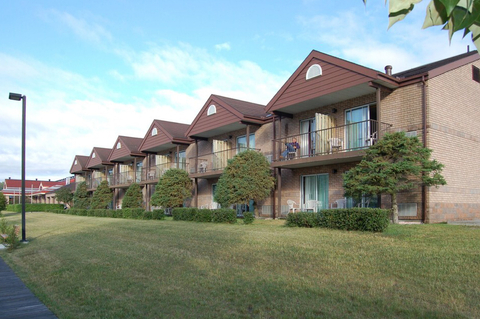 Hotel exterior | Ascend Hotel Collection, Temiskaming ON Hotels