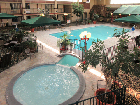 Indoor pool | Clarion, Fort-collins CO Hotels