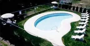 Outdoor pool | Rodeway Inn hotel Willington, CT