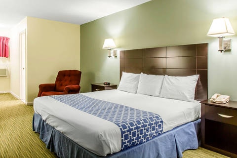 Guest Room with King bed
