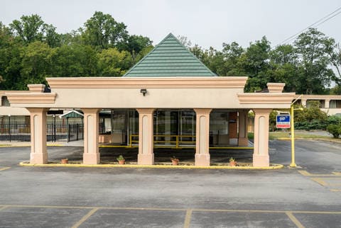 Hotel exterior | Rodeway Inn, Newark DE Hotels