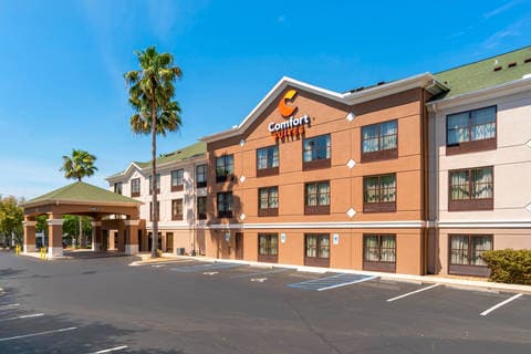 Hotel exterior | Comfort Suites, Tallahassee FL Hotels