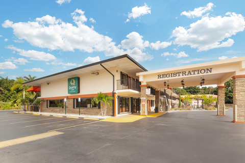 Hotel exterior | Quality Inn, Florida-city FL Hotels