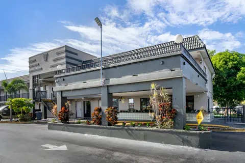 Hotel exterior | Rodeway Inn, Clearwater FL Hotels