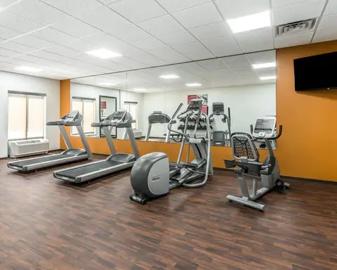 Fitness center with cardio equipment | Comfort Inn Suites Hotel in Dunnellon, FL
