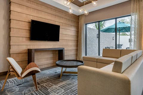 Hotel lobby | Comfort Suites, Stuart FL Hotels