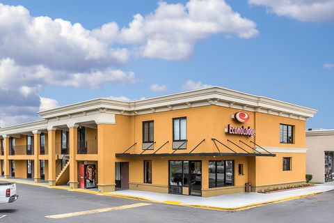 Econo Lodge Hotel in Savannah, GA | Econo Lodge, Savannah GA Hotels