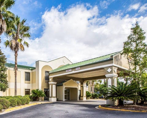 Hotel Cover Photo