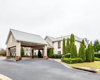Dawsonville, GA Hotel | Quality Inn and Suites
