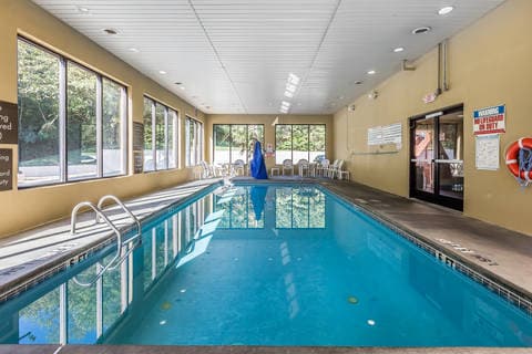 Indoor pool | Comfort Inn, Dalton GA Hotels