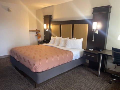 Guest room | Quality Inn, Dalton GA Hotels