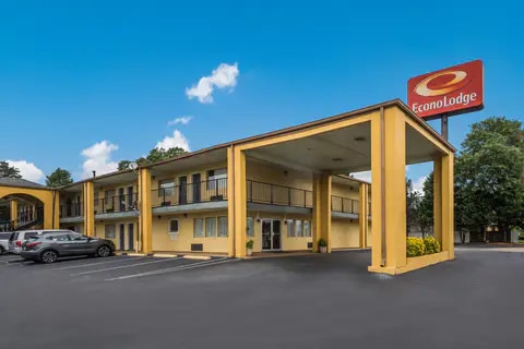 Hotel exterior | Econo Lodge, Thomaston GA Hotels