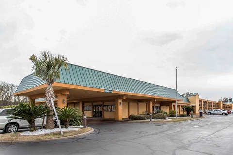 Hotel Cover Photo