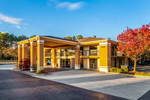 Hotel Cover Photo