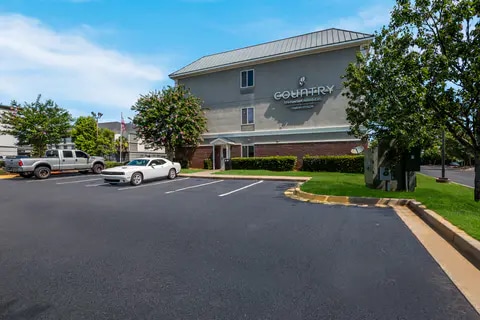 Hotel exterior | Country, Augusta GA Hotels